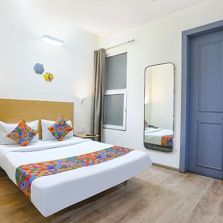 Fabhotel Sky Land Delhi  Exterior photo