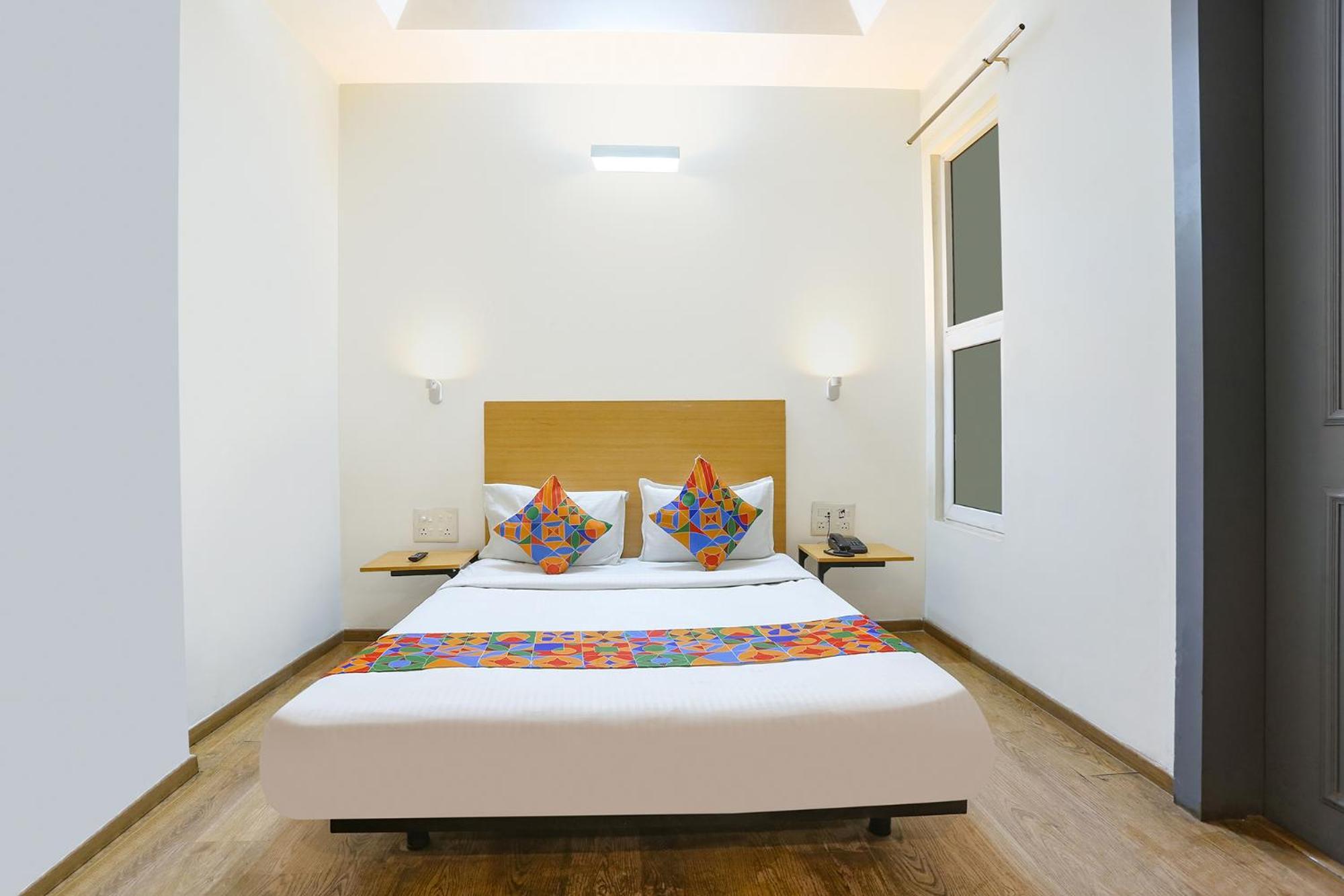 Fabhotel Sky Land Delhi  Exterior photo